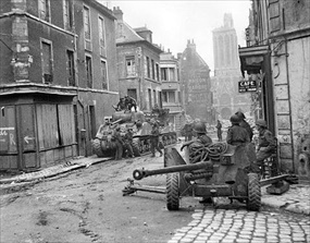Capturing Caen: Antitank gun, 2 Shermans, and men of British 3rd Division
